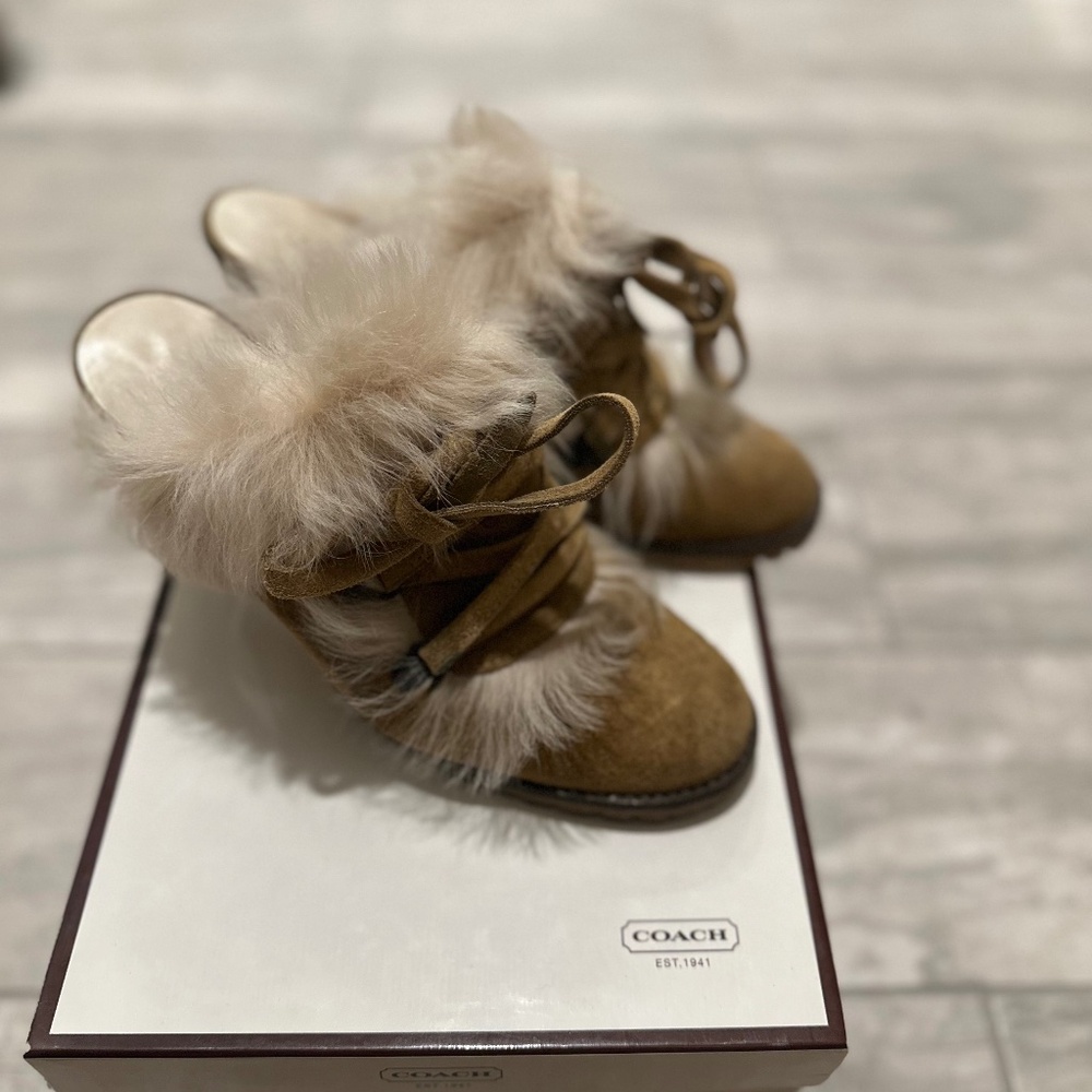 COACH KRISTY FUR BOOT MULE SZ 6